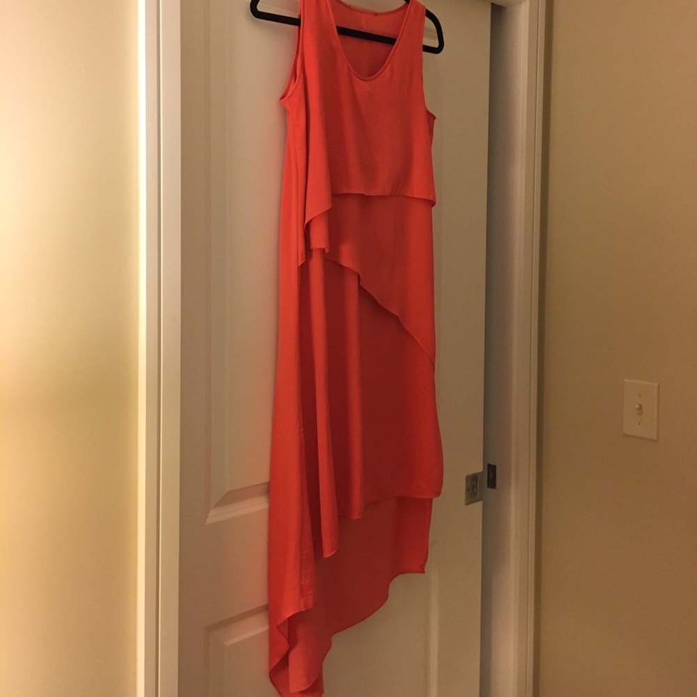 BCBG CORAL SILK DRESS SIZE SMALL